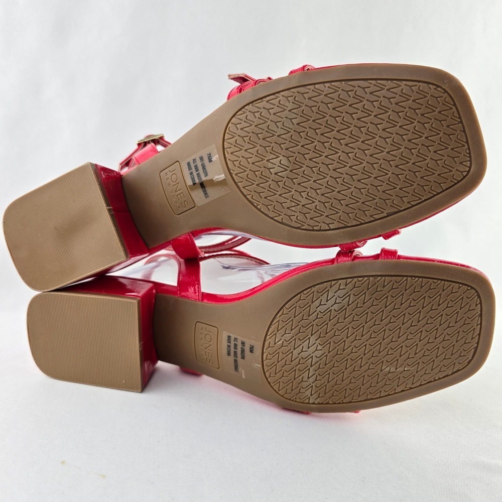 NWT Jones New York Women's Red Patent Strappy Block Heel Buckle Sandals 7.5M - Picture 13 of 16